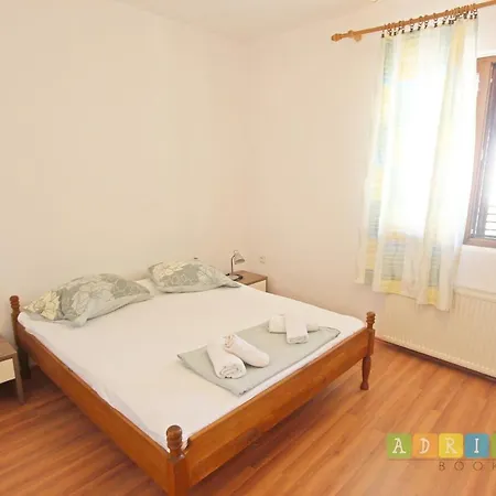 Apartment Apartman Klaudijo Murter