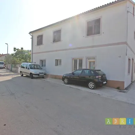 Apartment Apartman Klaudijo Murter
